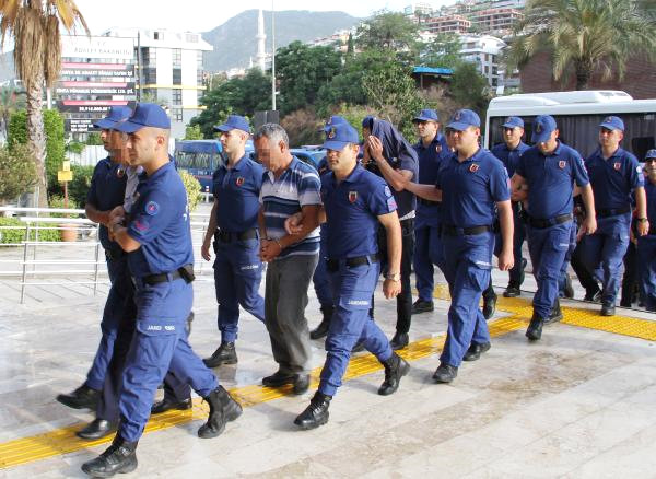 Gayrimenkul Dolandırıcılığına 12 Tutuklama