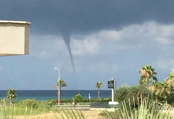 Alanya’da Denizde İki Ayrı Noktada Hortum Çıktı