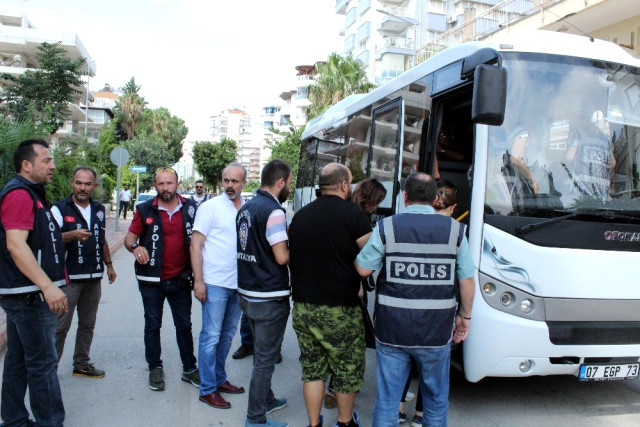 Almanlar’a Fetö Dolandırıcılığına 7 Tutuklama