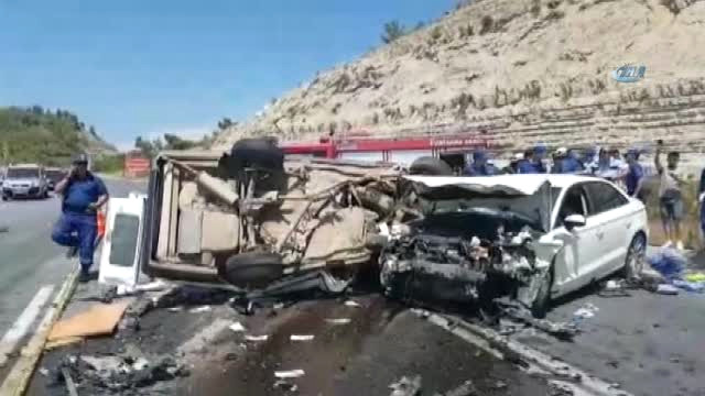 Antalya’da Feci Kaza… Aynı Aileden 3 Kişi Hayatını Kaybetti
