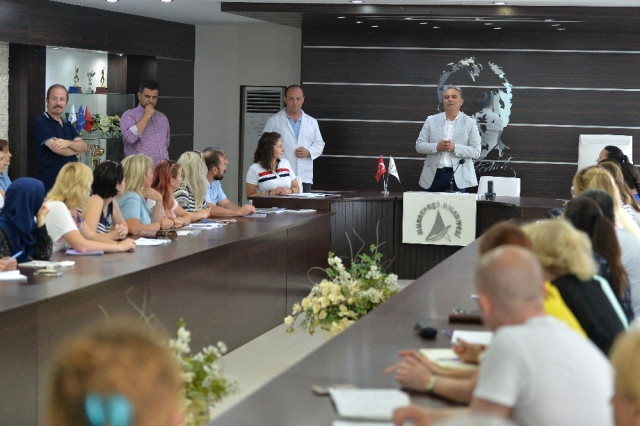 Antalya’da Yerleşik Yabancılara Türkçe Kursu