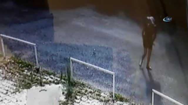 Sosyete Kadın Hırsızlar Polise Takıldı