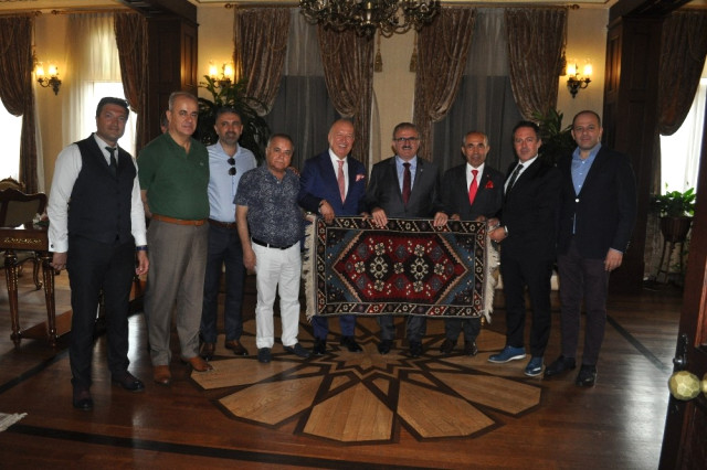 Vali Karaloğlu, Dösiad Yönetimi’ni Ağırladı