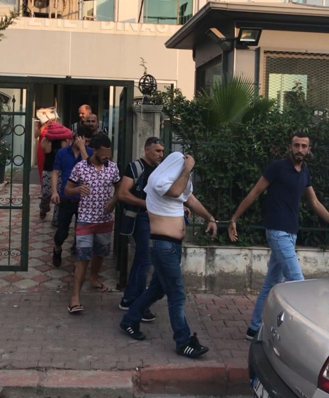 Antalya’da Hamam ve Saunaya Fuhuş Baskını