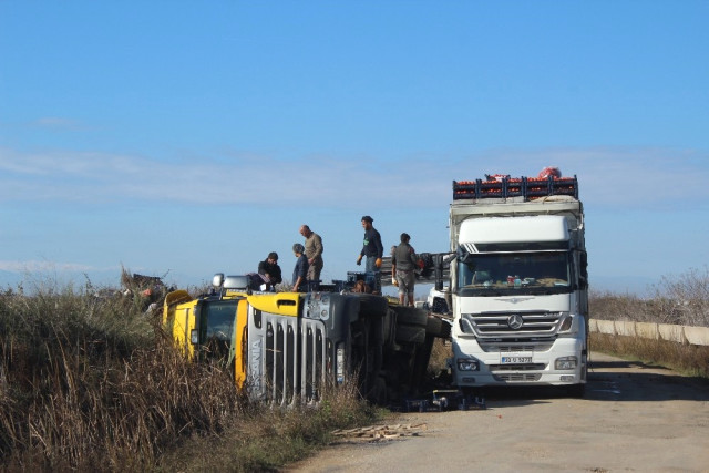 Denetim İstasyonundan Kaçan Kamyonlar Tehlikeye Davetiye Çıkartıyor