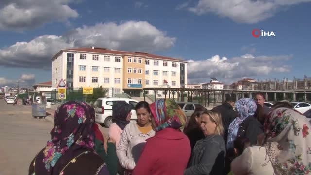 Engelli Öğrenciye Darp İddiasına Tepki Gösteren Veliler Öğretmeni Savundu