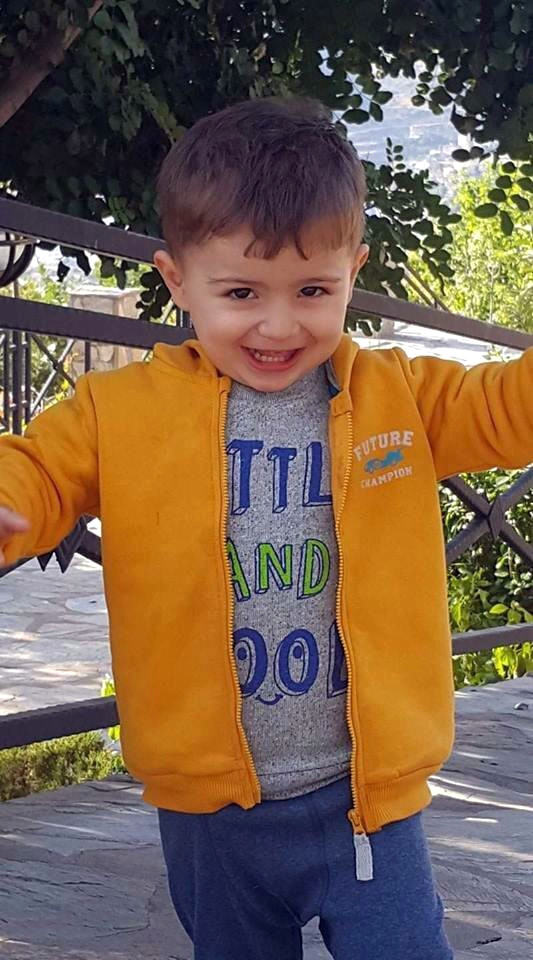 Kamyonetle Duvar Arasına Sıkışan 3 Yaşındaki Arda Öldü