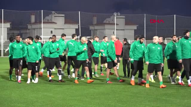Spor Bursaspor’da Neşeli Çalışma