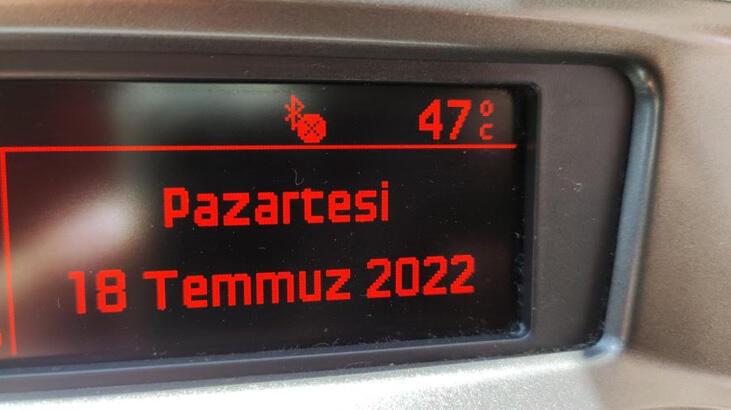 Adana’da kavurucu sıcak! Termometreler 47 dereceyi gösterdi