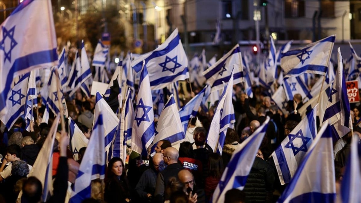 İsrail’de Netanyahu hükümetinin yargı düzenlemesi protesto edildi