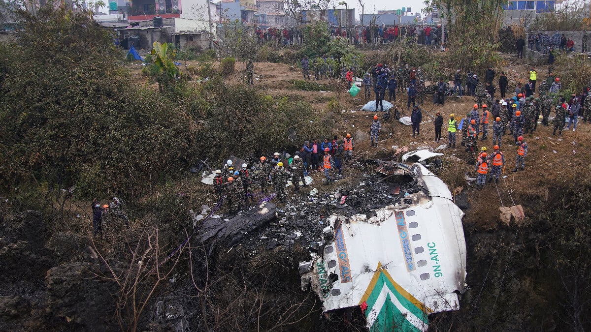 Nepal’de düşen yolcu uçağındaki tüm cansız bedenlere ulaşıldı