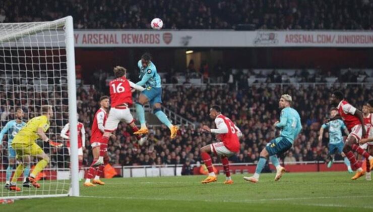 Şampiyonluk bağıra bağıra gidiyor! Arsenal alanında kabusu yaşadı