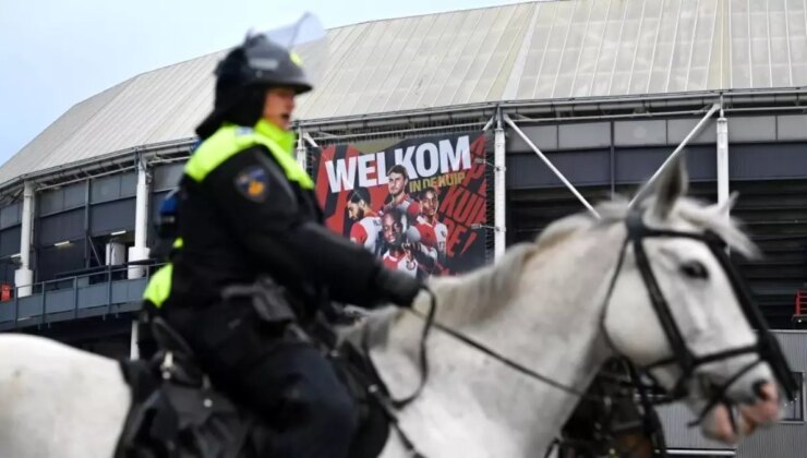 Hollanda Harika Ligi’nde Feyenoord-Ajax Maçı Grev Nedeniyle Ertelendi