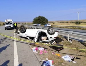 Çorum’da feci kaza: Polis çift hayatını kaybetti, çocukları yaralandı