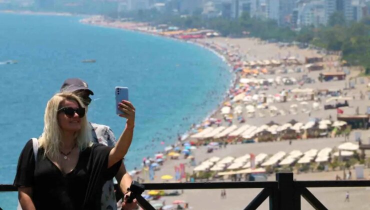Antalya, 2024’te Rekor Turist Ağırladı