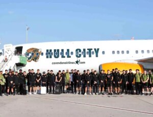 Hull City Antalya’ya Özel Uçakla İndi