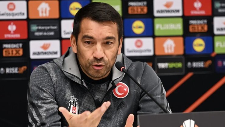 Beşiktaş’ta teknik yönetici Giovanni van Bronckhorst ile yollar ayrıldı